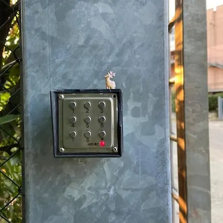 Bologna Luxe Haven Apartament Casalecchio Di Reno